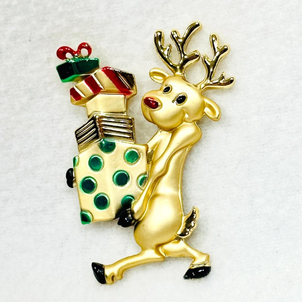 Christmas Reindeer With Presents BroochPin - 25 X 175 20$